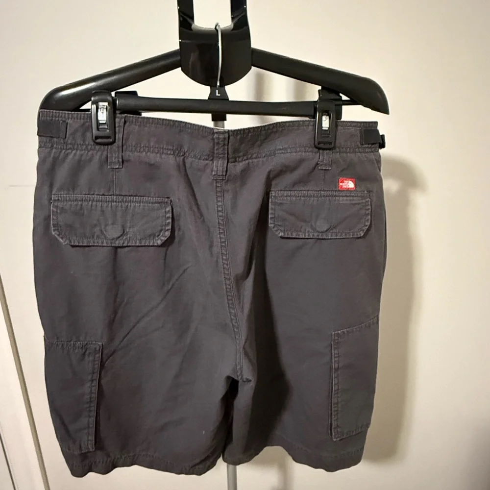 The North Face Mens Shorts 36 Gray Cargo Hiking Ripstop Lightweight